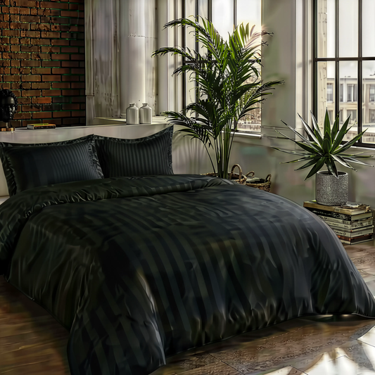 Zelesta Deluxe Hotel Stripe Satin Cotton Duvet - Black