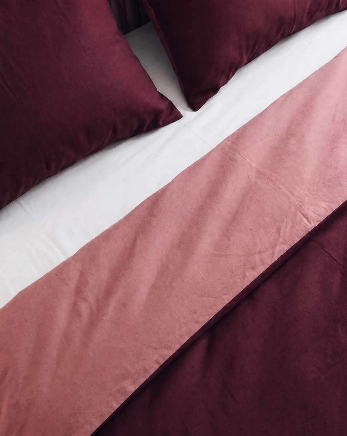 Zelesta Comfort Duo Naadloos Dekbed - Oudroze & Bordeauxrood