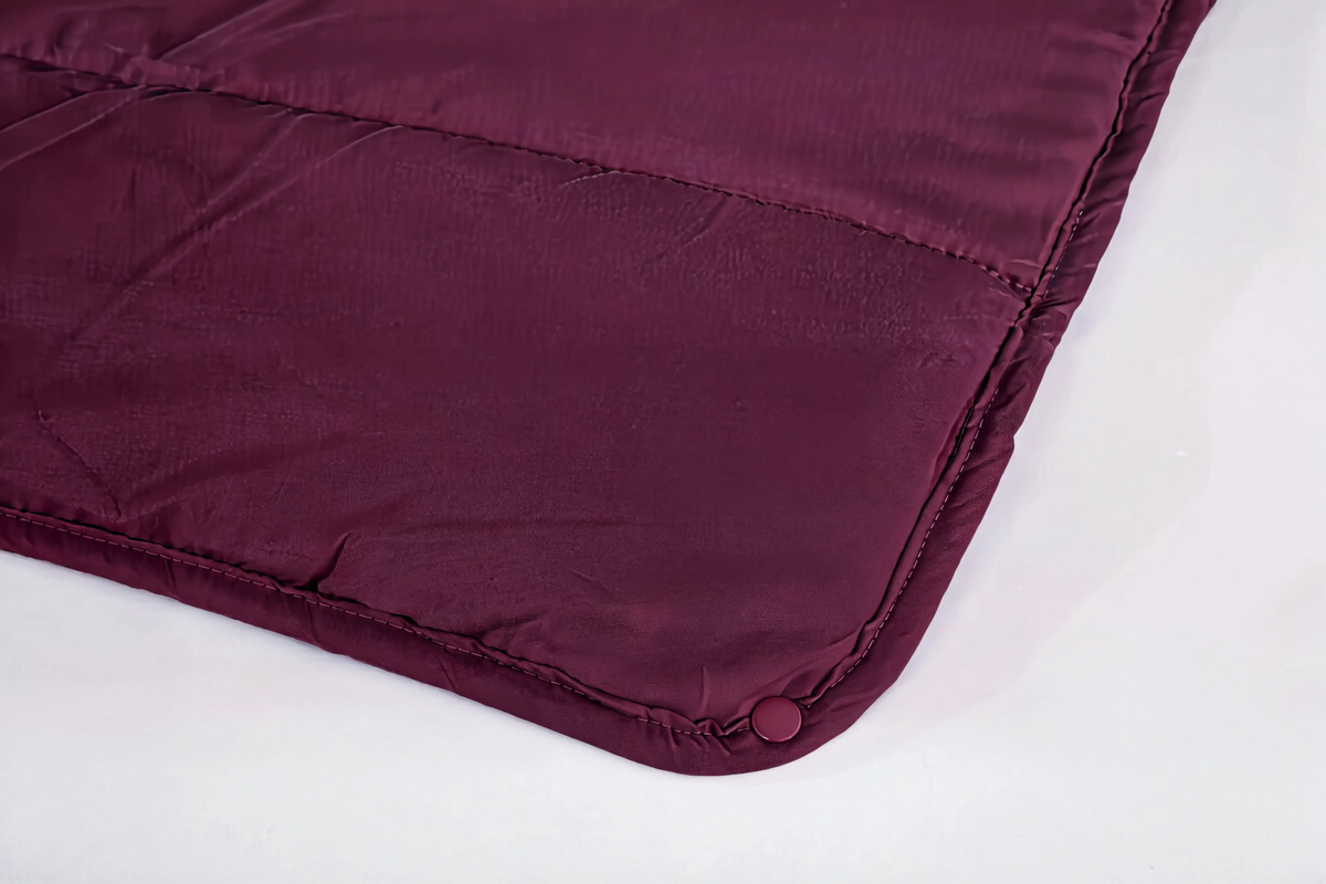 Zelesta Comfort Uni 4-Season Duvet - Bordeaux