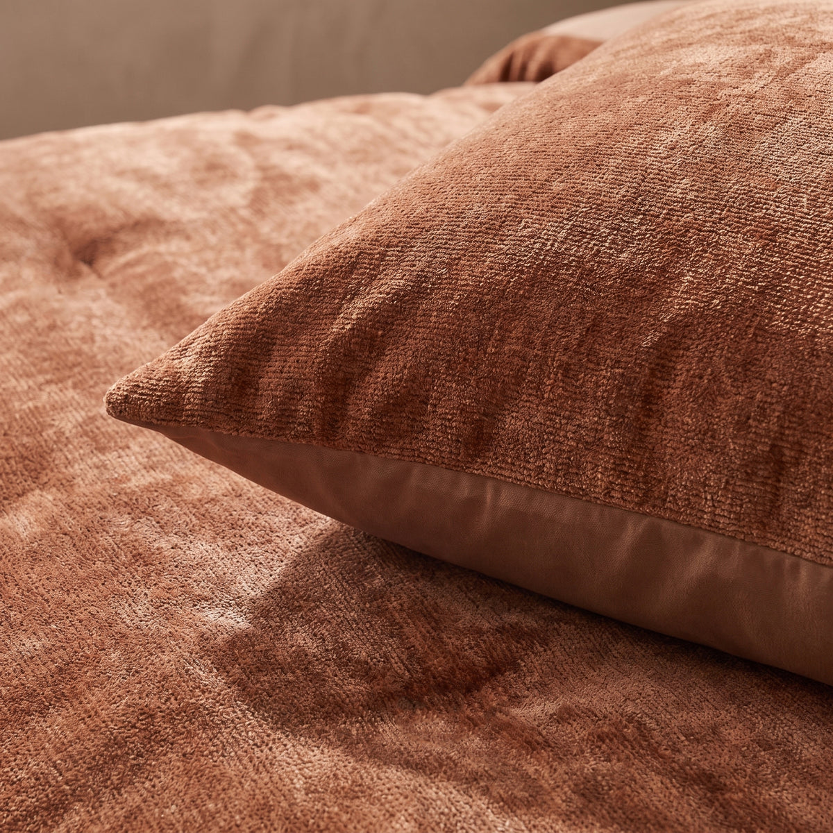 Zelesta Special Jersey Chenille Pillowcase Set Of 2 - Warm Brown
