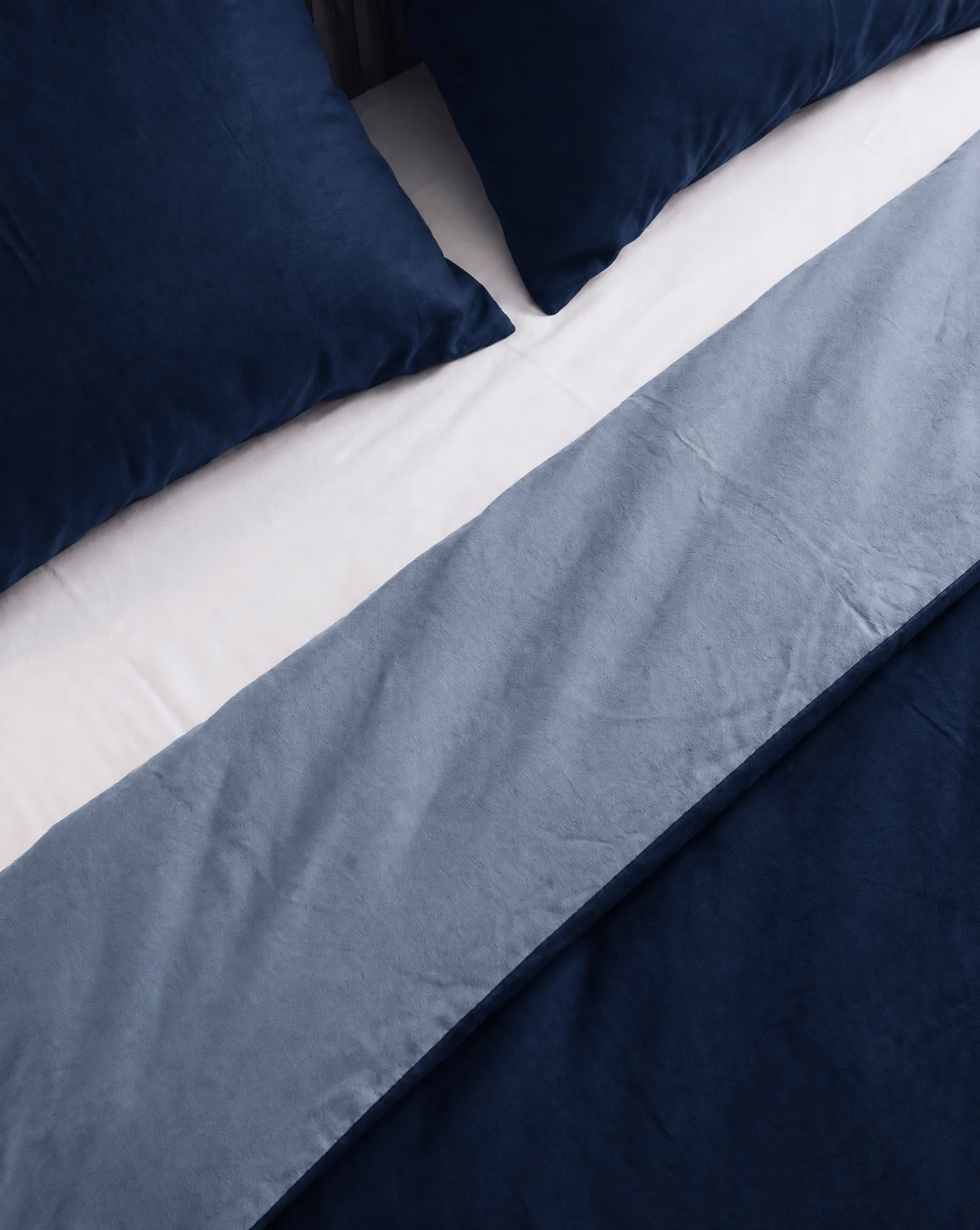 Zelesta Comfort Duo Naadloos Dekbed - Blauw & Marineblauw