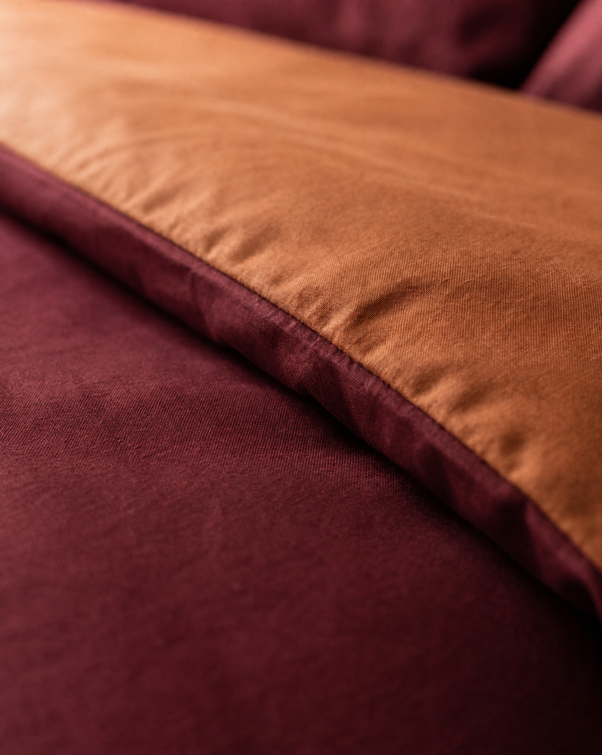Zelesta Pure Duo Naadloos Katoenen Dekbed - Bruin & Rood