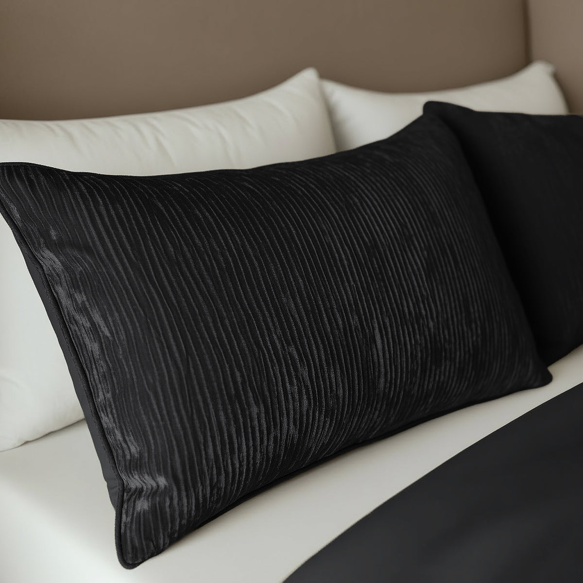 Zelesta Special Velvet Chique Kussensloop Set van 2 - Zwart